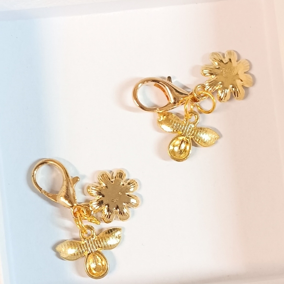 Zipper Pulls - Bag Charm (NWOT) - Picture 3 of 3